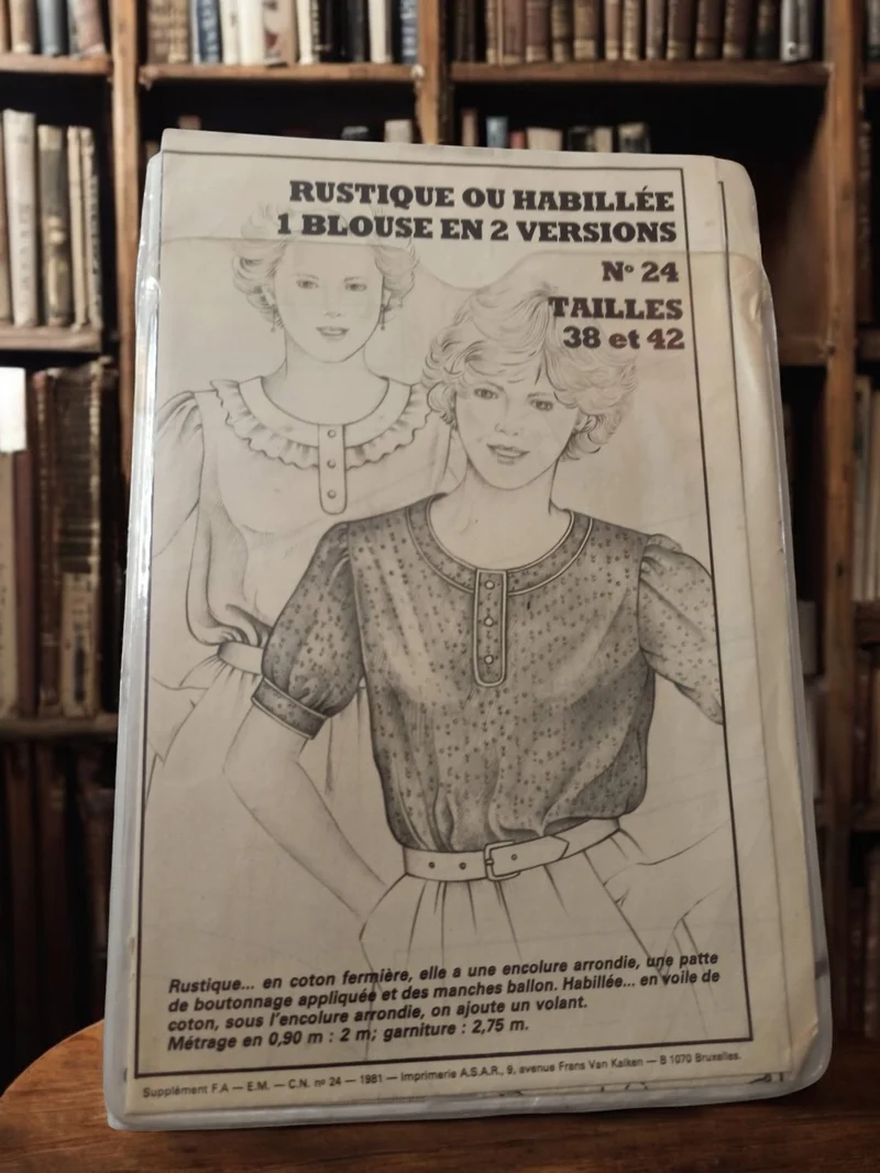 Patron couture vintage blouse N°24 1981, rétro 2 versions, tailles 38 42 ancien
