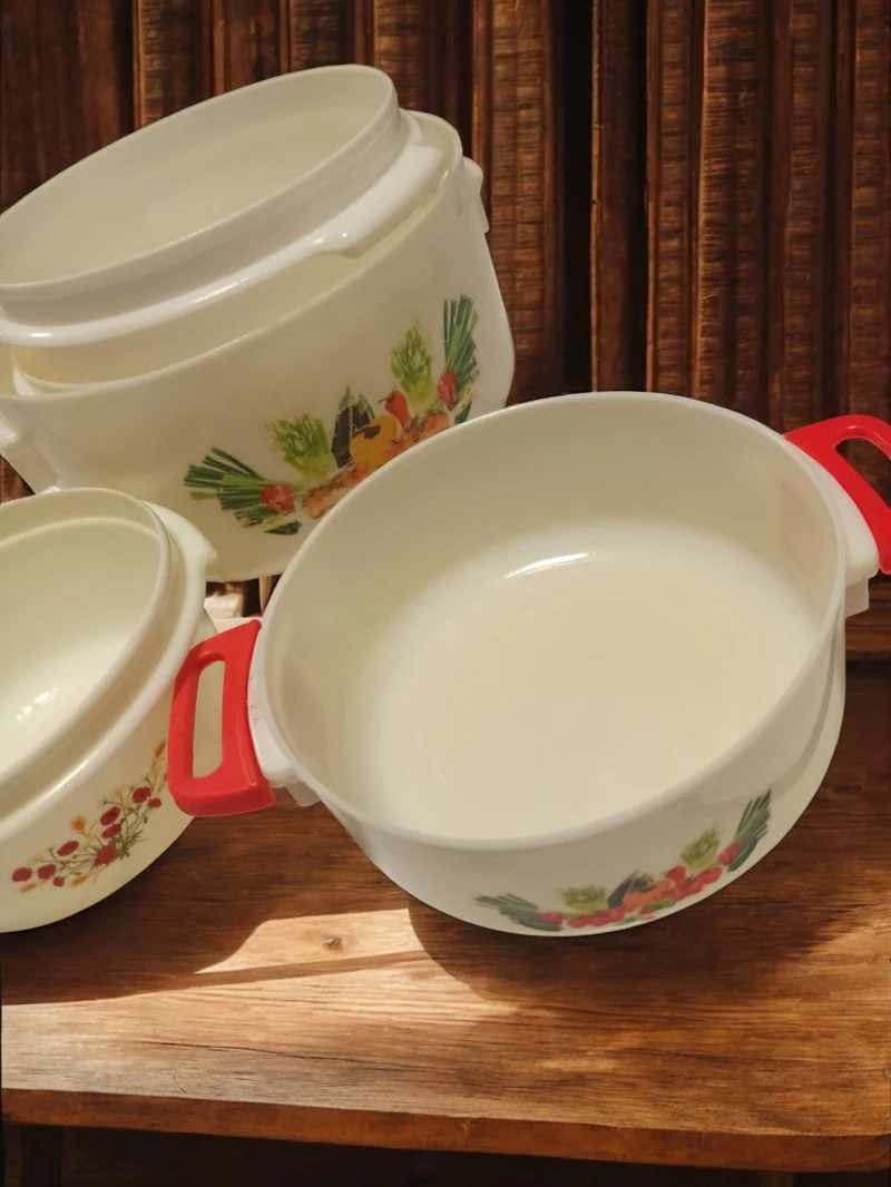 Lot de saladiers plastique vintage Afibel décor légumes rétro ancien