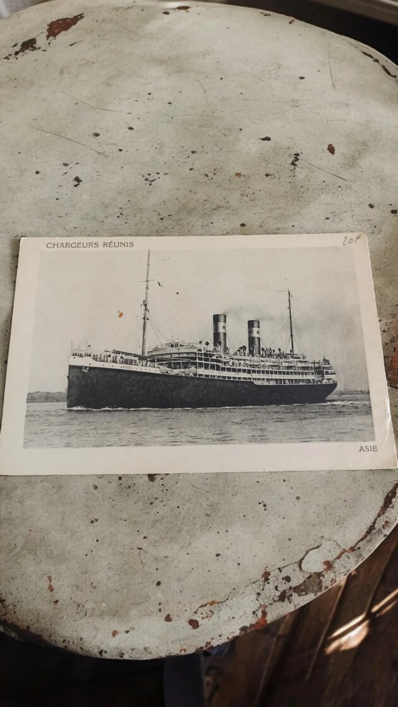 Carte postale ancienne paquebot Asie Chargeurs Réunis photo maritime vintage
