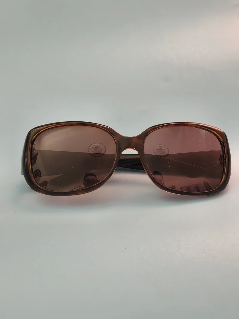 Lunettes de soleil Dior femme, élégantes, authentiques, accessoire mode d'occasi