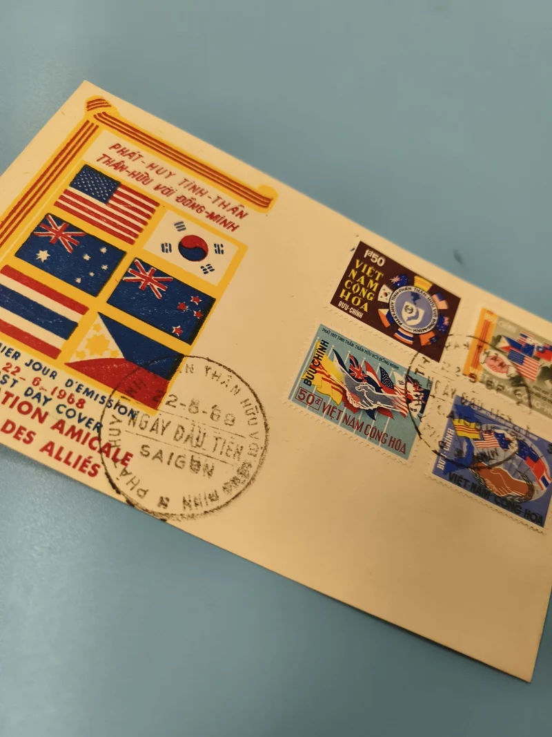 Ancienne enveloppe FDC Vietnam 1969 timbres alliés, philatélie collection