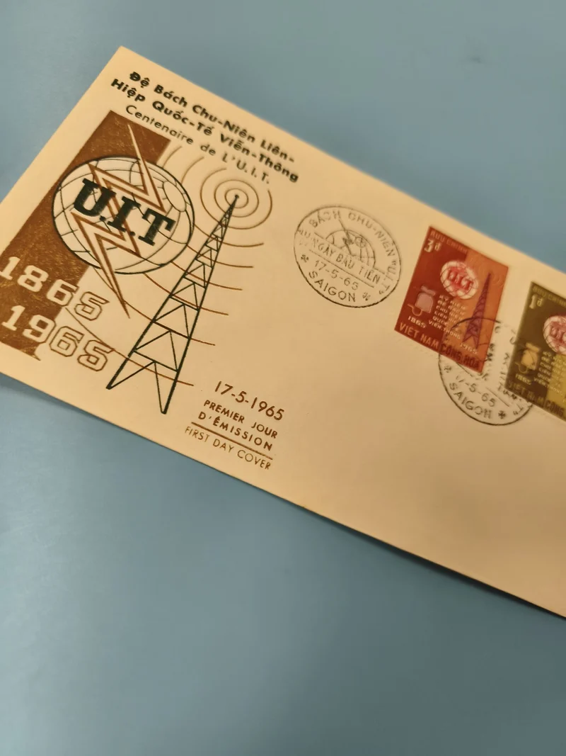 Ancienne enveloppe FDC Vietnam 1965 UIT timbres oblitérés Saigon collection