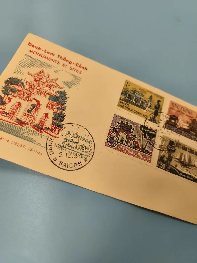 Ancienne enveloppe FDC Vietnam 1964 timbres monuments sites Saigon