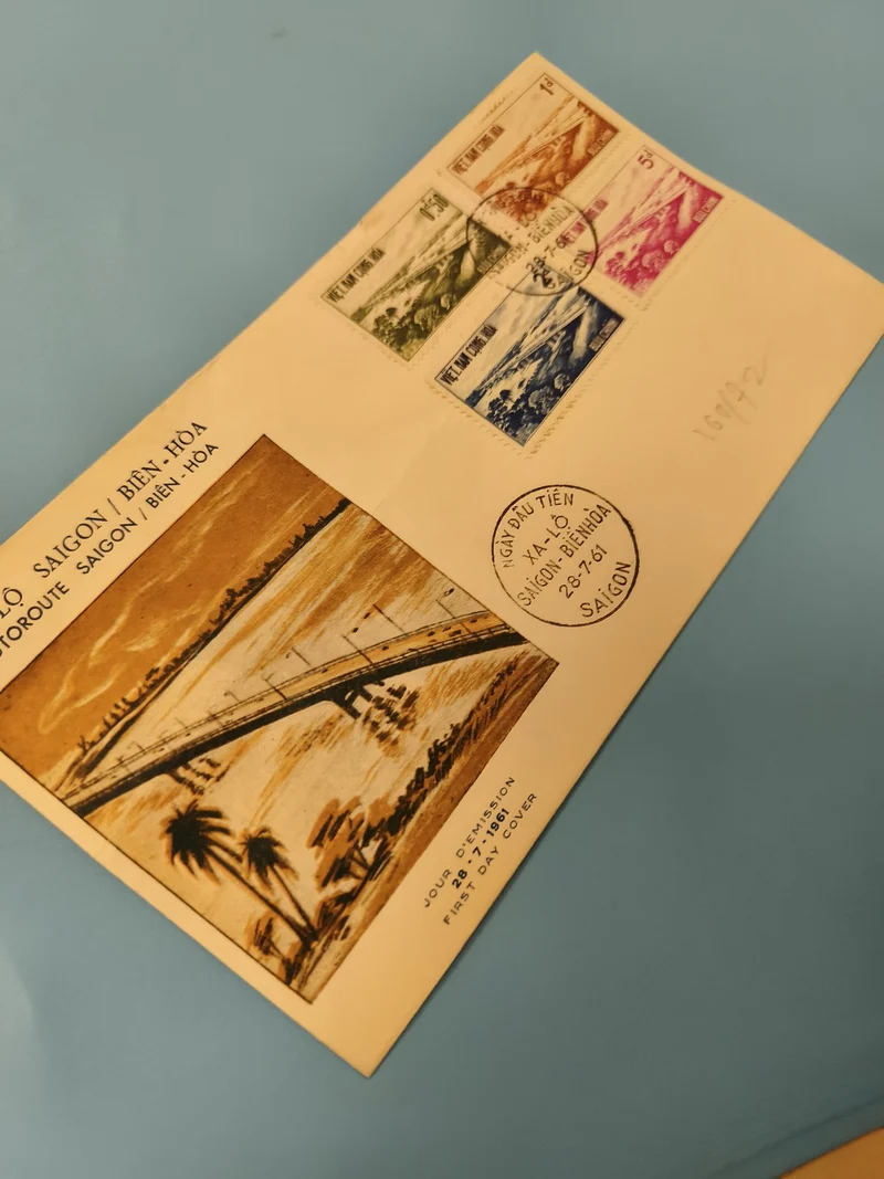 Ancienne enveloppe FDC Vietnam 1961 timbres pont Saigon Bien Hoa philatélie