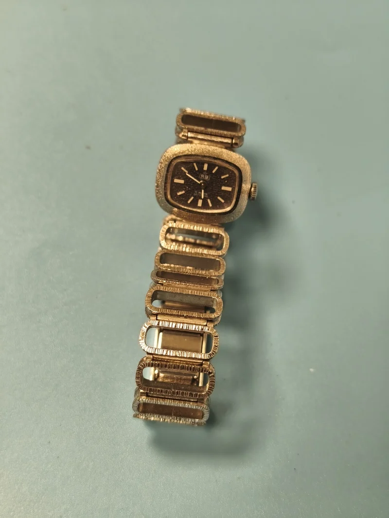 Montre femme ancienne Ancienne vintage rétro, montre-bracelet collection d?occas