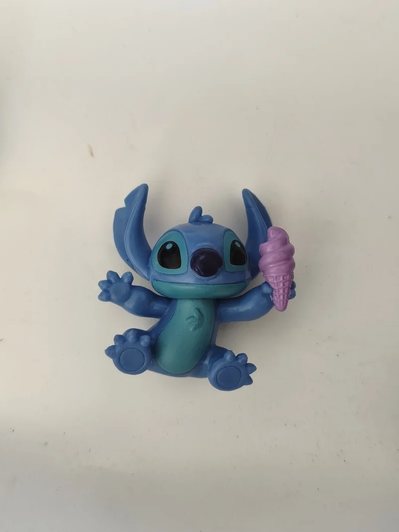 Figurine miniature Stitch Disney d'occasion personnage film animation déco