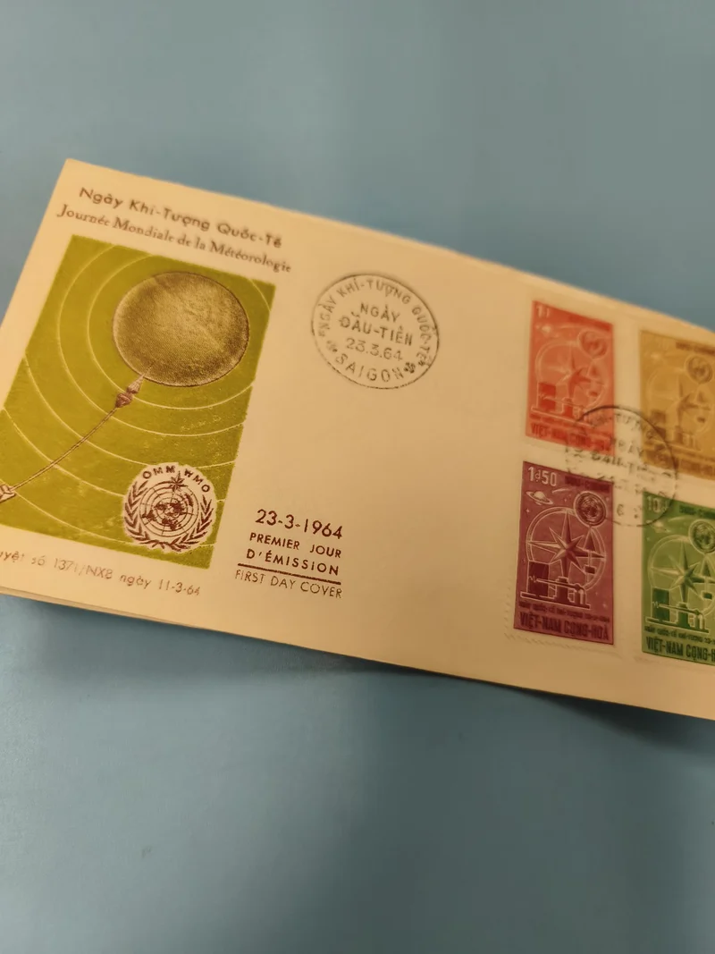 Ancienne enveloppe FDC Vietnam 1964 timbres Journée Météorologie Saigon