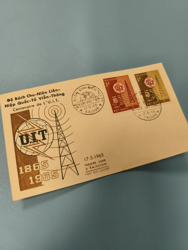 Ancienne enveloppe FDC Vietnam 1965 UIT timbres premier jour télécommunications