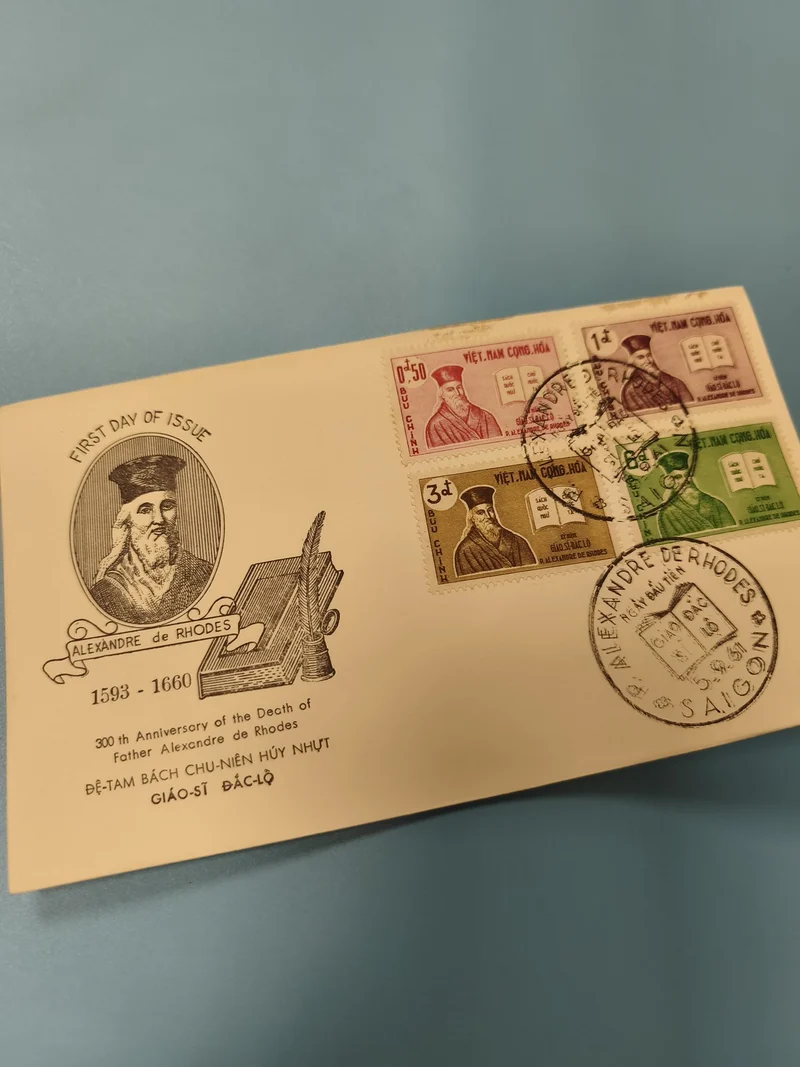 Ancienne enveloppe FDC Vietnam Alexandre de Rhodes timbres oblitérés collection