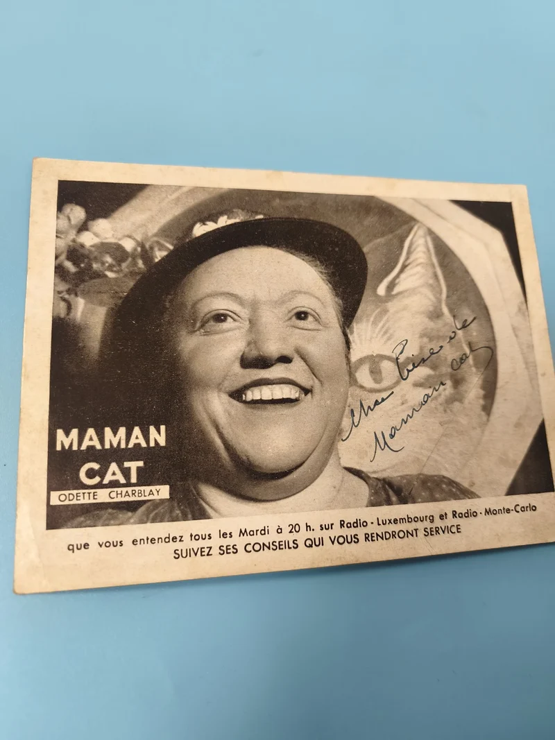 Ancienne photo dédicacée Maman Cat Odette Charblay radio vintage