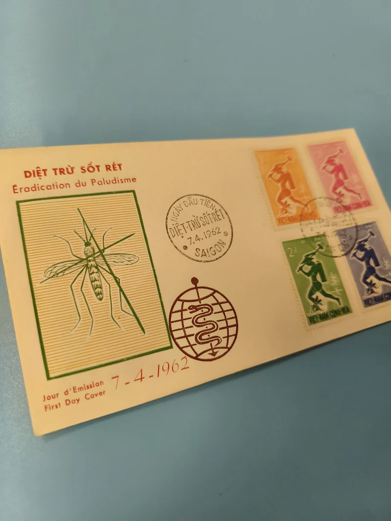 Ancienne enveloppe FDC Vietnam 1962 paludisme timbres colorés philatélie