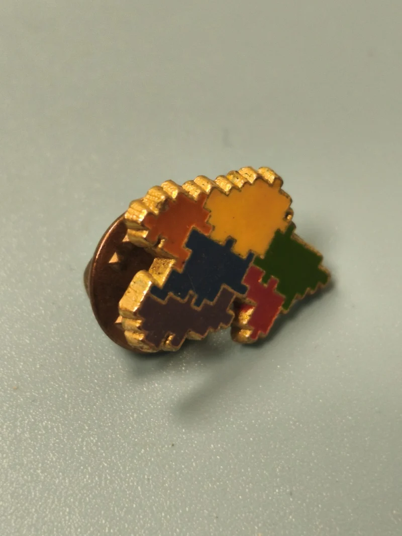 Vintage pin's région PACA multicolore ancien, collection France (Ref 4)