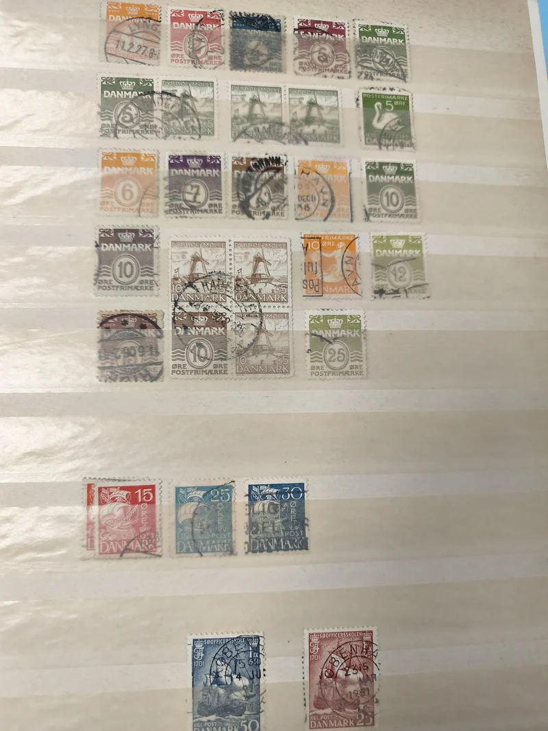 Lot anciens timbres oblitérés Danemark, couleurs variées, collection philatélie