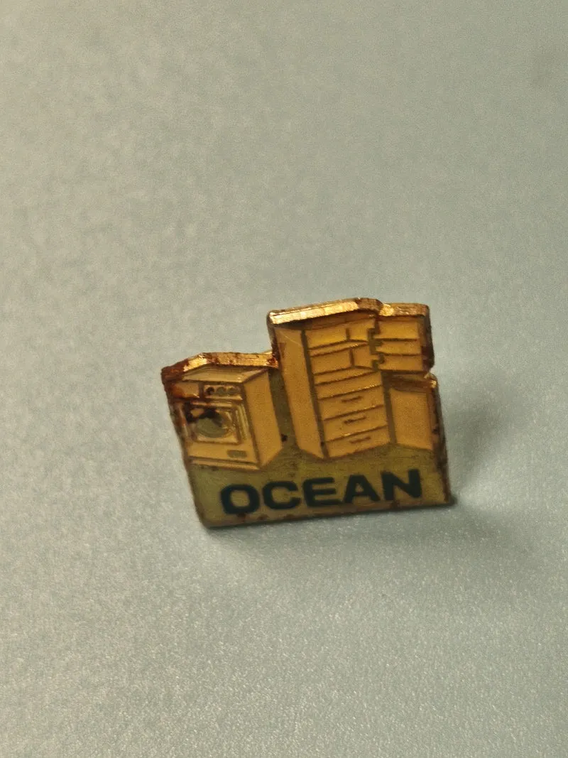 Vintage pin's publicitaire OCEAN électroménager jaune, badge rétro déco cuisine