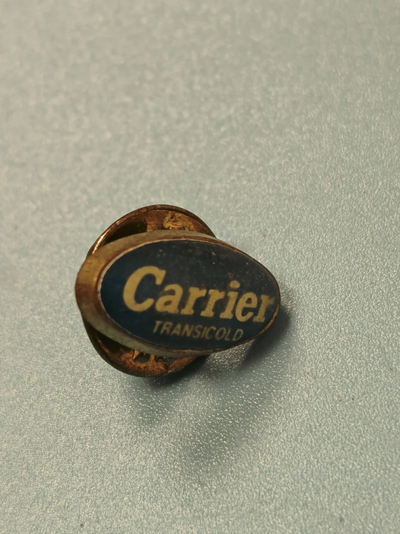 Vintage pin's Carrier Transicold ancien badge publicitaire bleu (Ref 3)