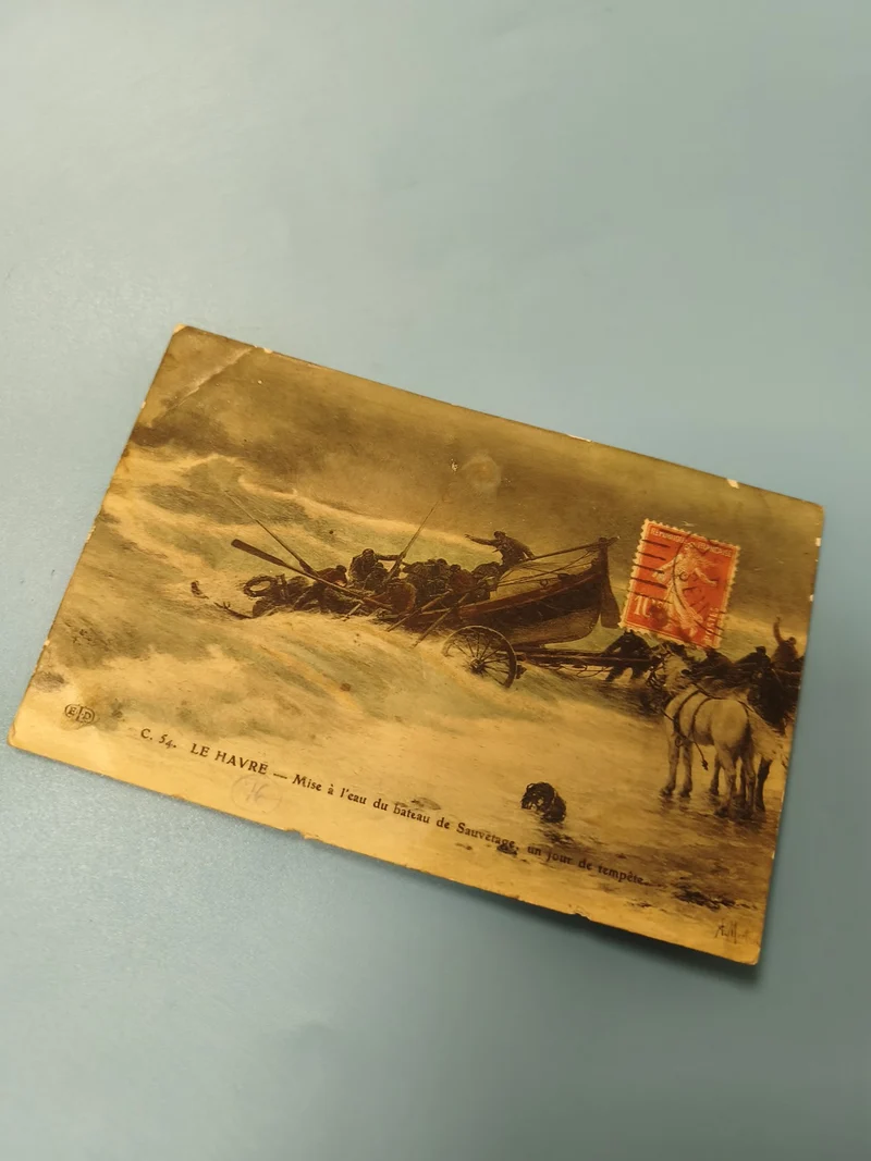 Ancienne carte postale animée Le Havre bateau sauvetage tempête timbre