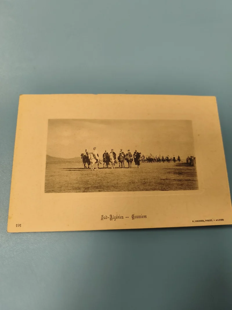 Ancienne carte postale animée Sud Algérien Goumiers photo J. Geiser (Ref 2)