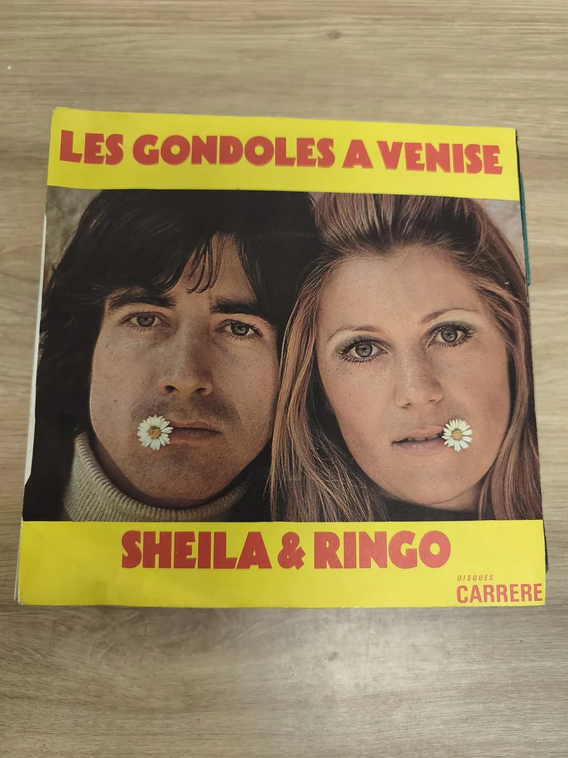 Vinyle 45 tours Sheila & Ringo Les Gondoles à Venise pochette jaune Disques Carr