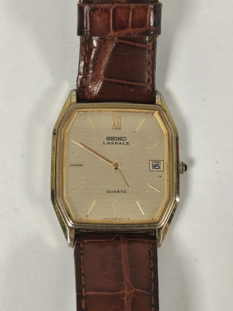 Montre homme Seiko Lassale quartz vintage boîtier doré cuir dateur fin