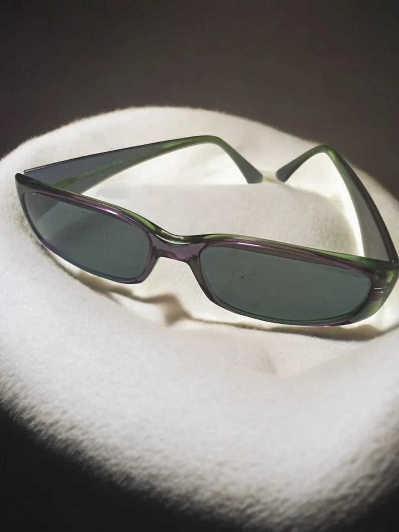 Paire de lunettes rétro ancienne Cuma ? monture vintage pour collectionneur