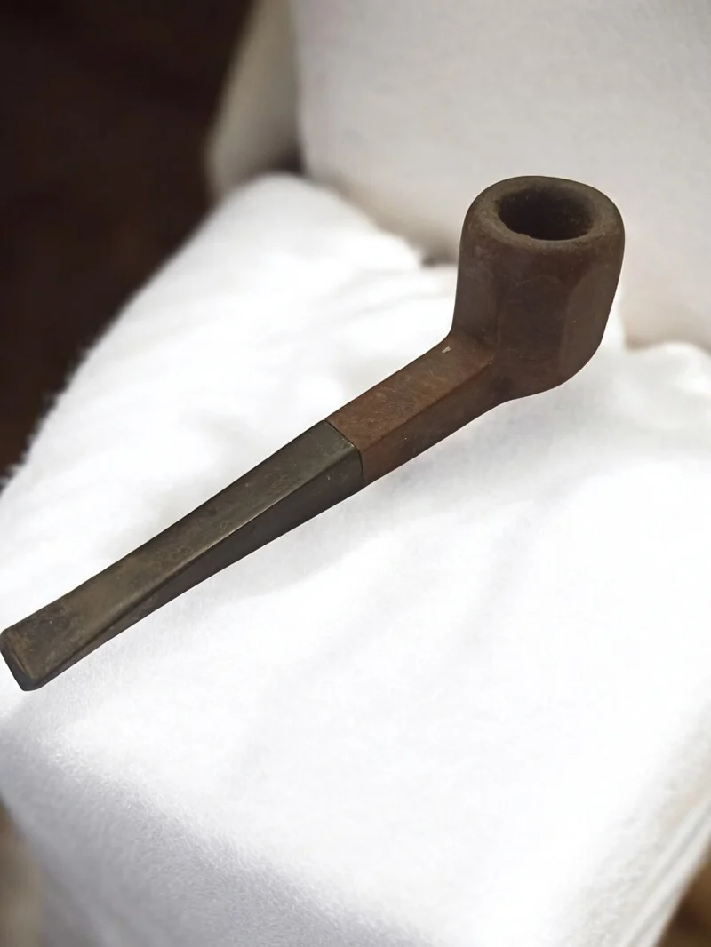 Pipe ancienne vintage en l'état pour collectionneur, objet rétro fumeur tabac dé