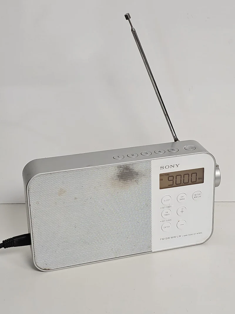 Radio portable Sony ICF-M780SL 4 bandes FM AM LW SW tuner numérique compact