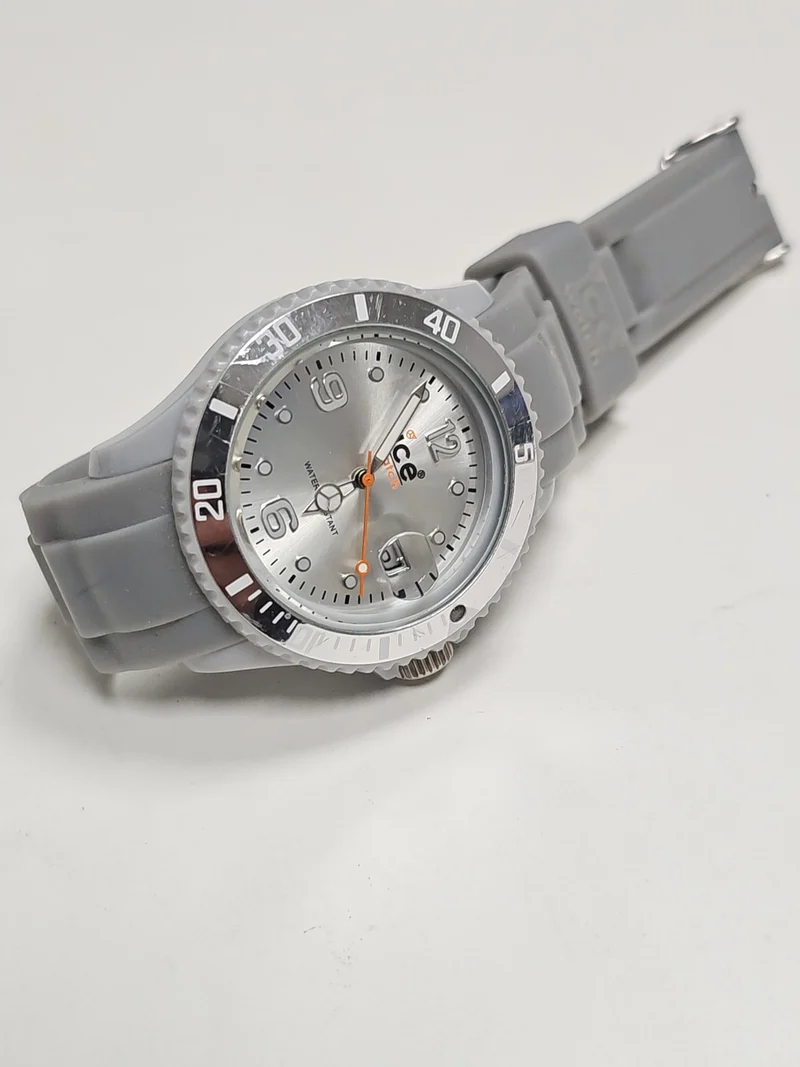 Montre ICE-WATCH Ice Forever d'occasion originale modèle Ice watch homme femme