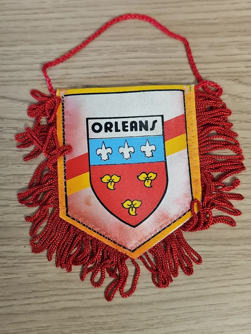 Fanion ancien Orléans football vintage blason rétro écusson décor rouge