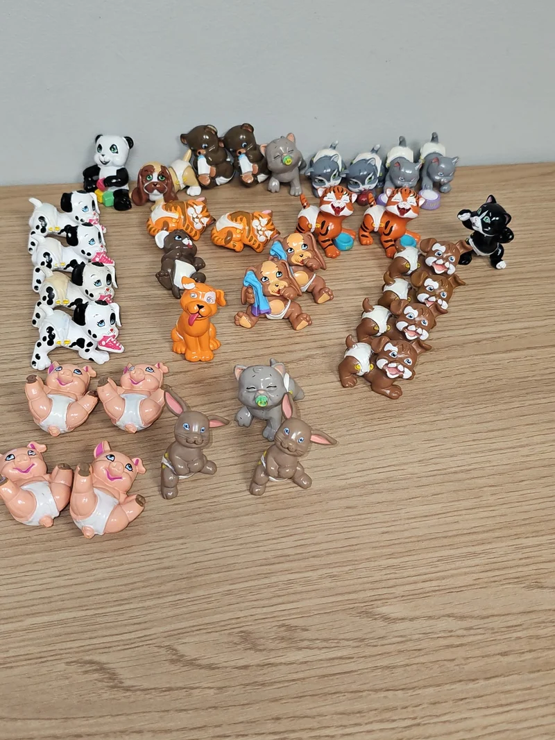 Lot de petites figurines Babies vintage ancien, collection rétro rare à découvri