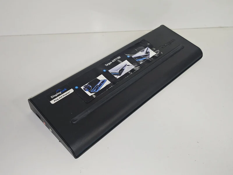 Station d'accueil Targus ACP71EU universelle pour PC portable, connectique étend