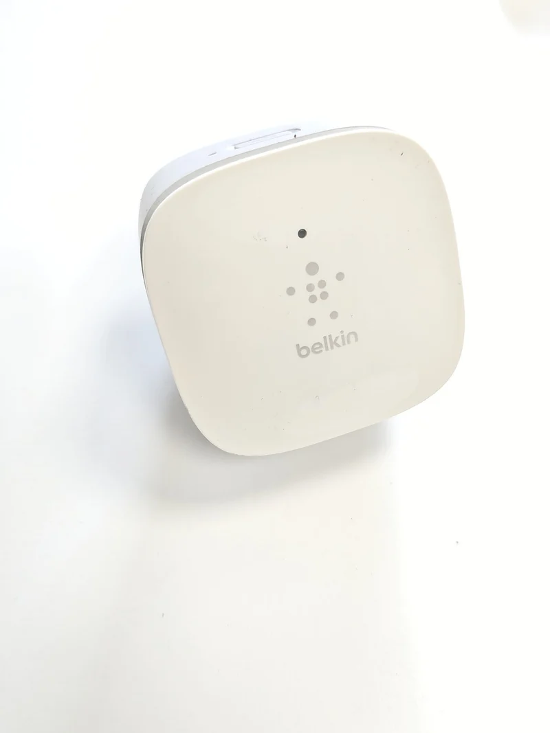 Répéteur WiFi Belkin N300 - Amplificateur de Signal Sans Fil, Extension Réseau