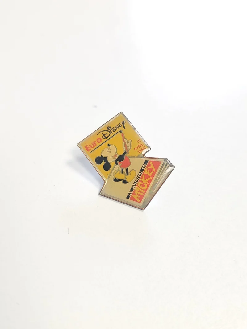 Pin's ancien Euro Disney Mickey rétro, collection vintage parc Disneyland Paris