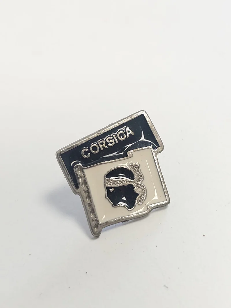 Pin's ancien rétro Corse, badge collection vintage, souvenir île Méditerranée