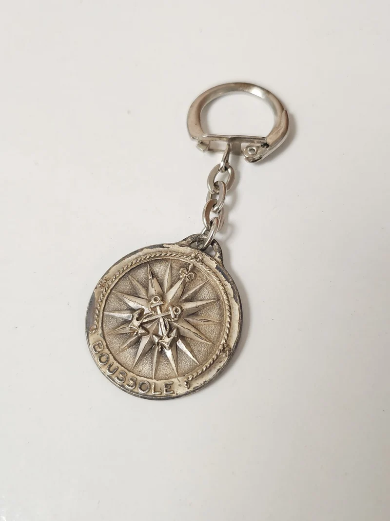Porte-clés ancien vintage rétro collection objet d?époque accessoire original ra