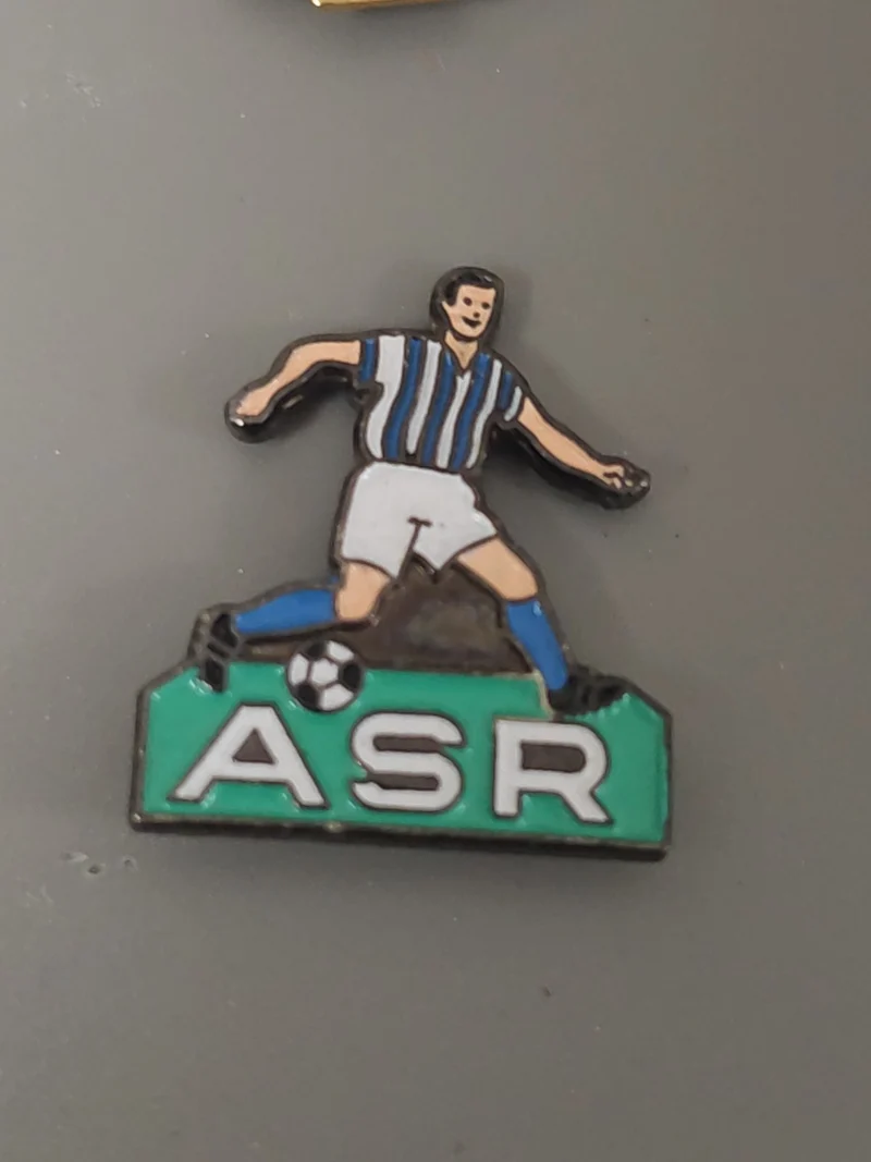 Pin's ancien rétro ASR pour collectionneur, badge vintage club sportif France