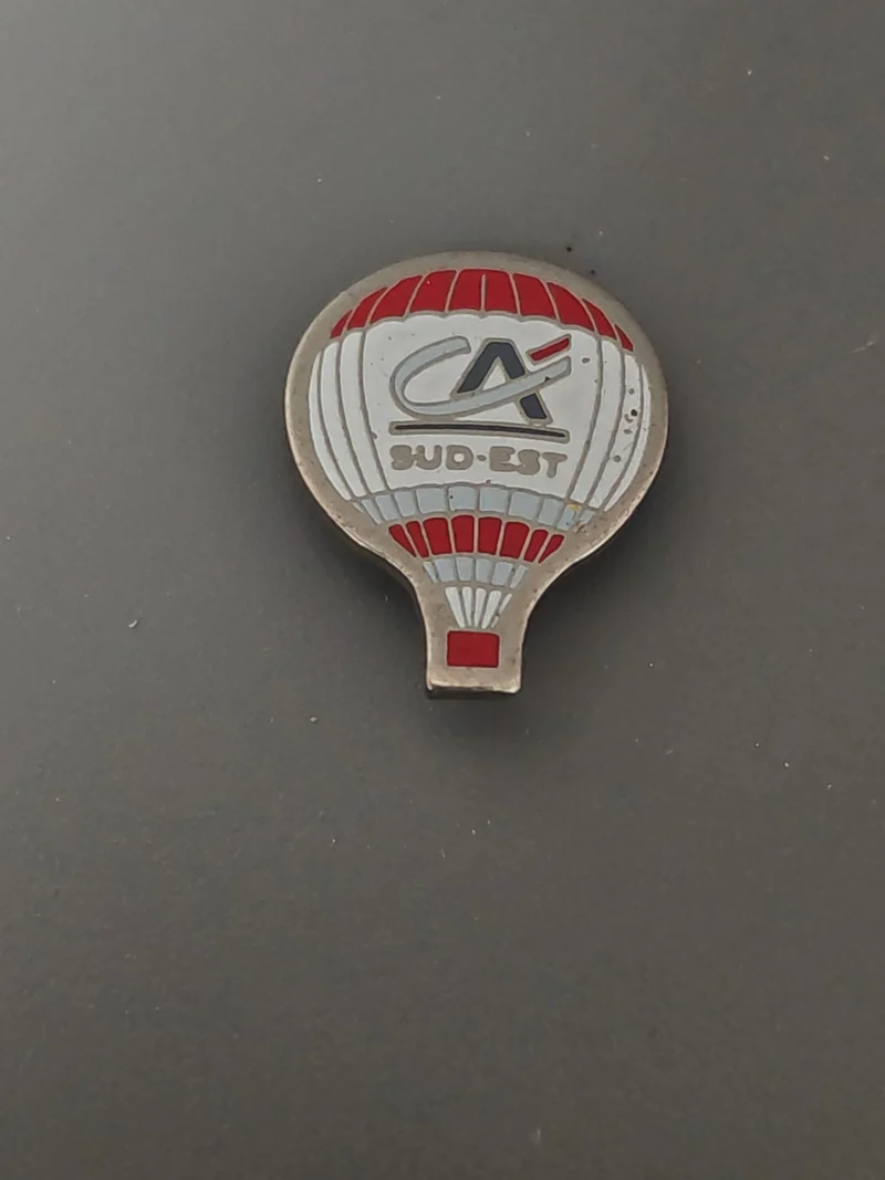 Pin?s vintage Crédit Agricole ancien badge rétro collection banque française rar