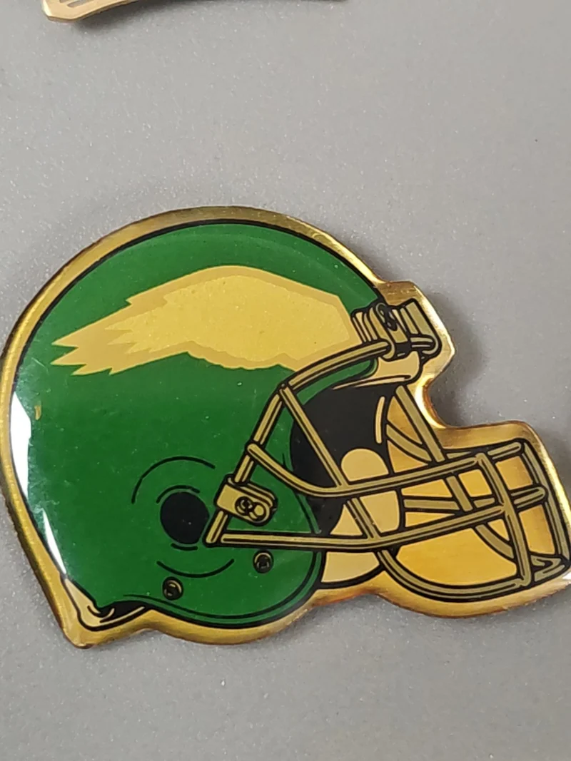 Pin's ancien hockey sur glace rétro collection vintage badge sport années 80 90