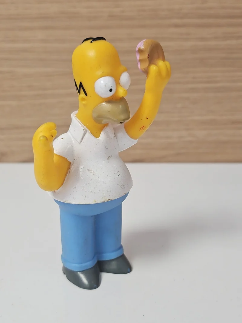 Figurine rétro des Simpsons ancienne collection ? objet vintage pour collectionn